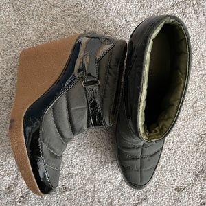 Green quilted booties